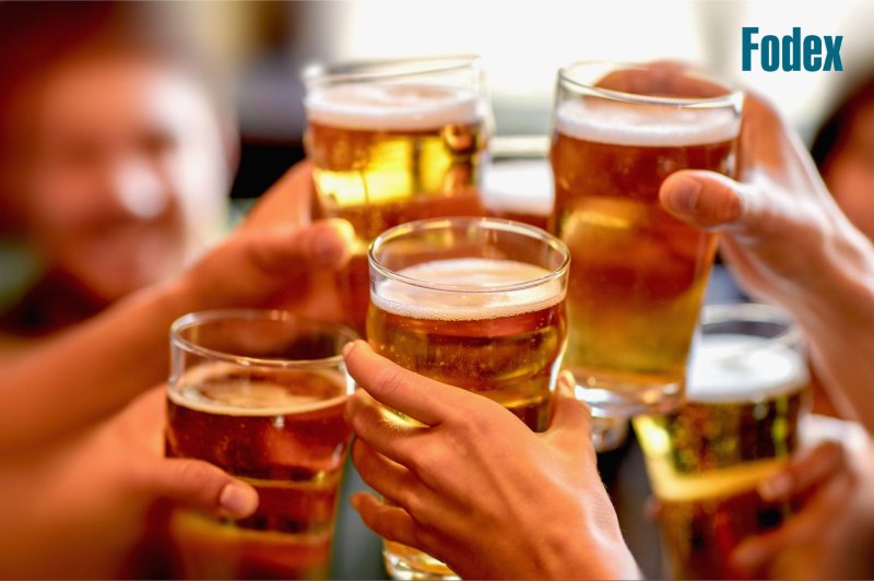 sử dụng bia rượu thường xuyên làm tăng tần suất đi tiểu