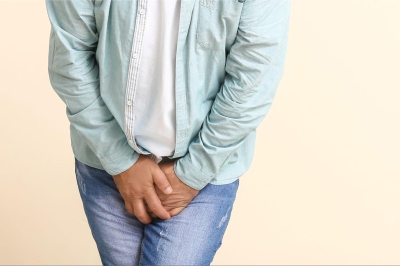 thói quen nhịn tiểu