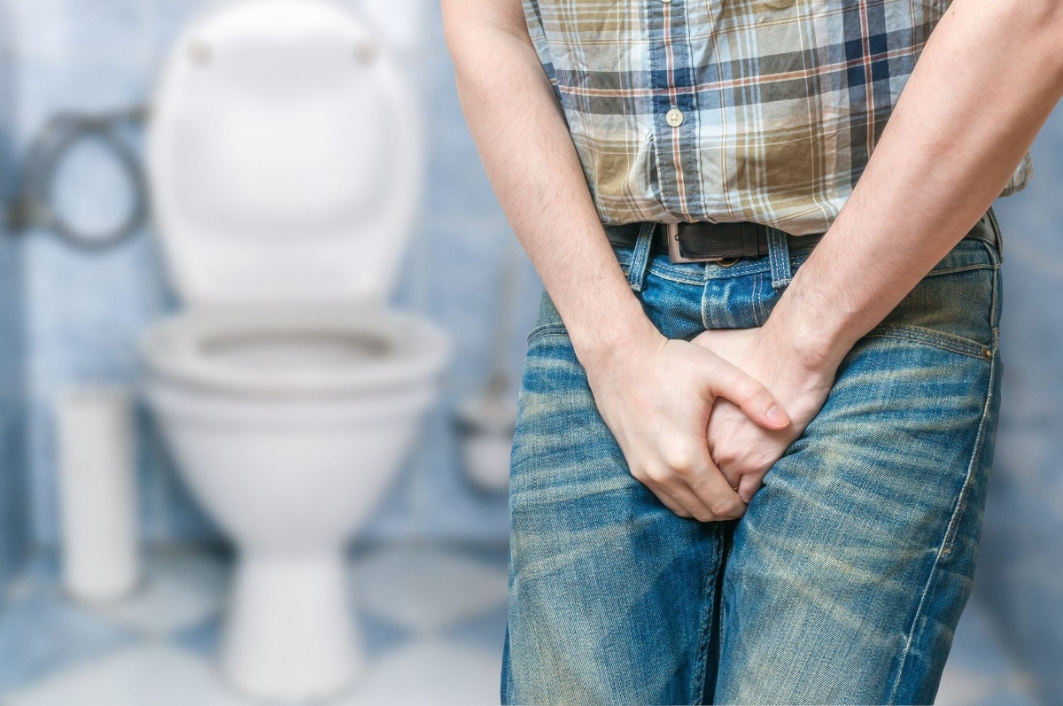 tiểu không tự chủ sau mổ tuyến tiền liệt